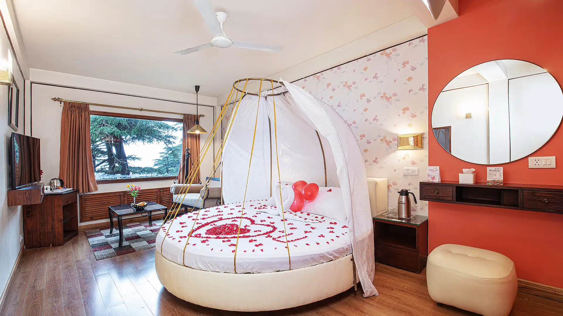 Honeymoon Special Room